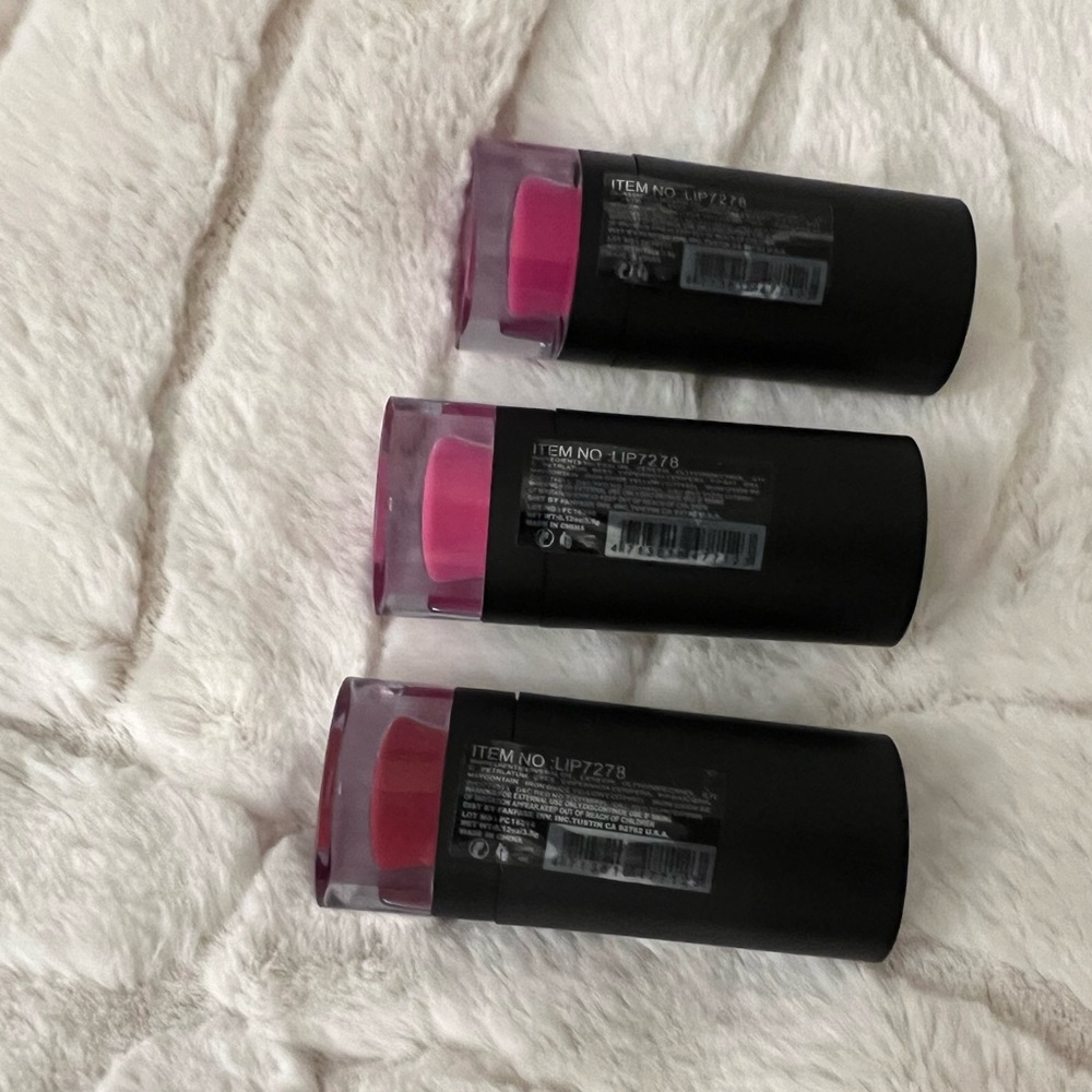 Amuse lipstick - Picture 2 of 3